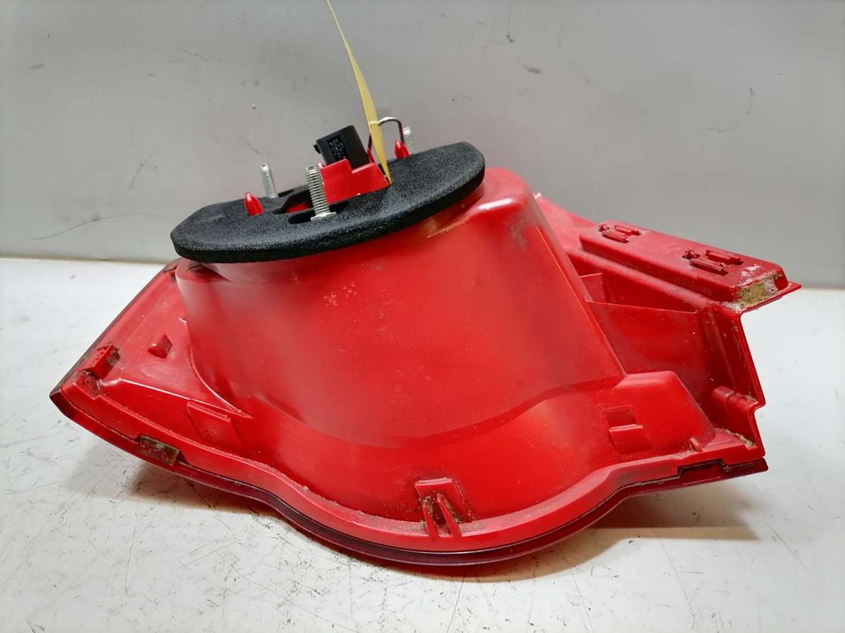 VW Passat 3C B6 original Rücklicht Rückleuchte Schlussleuchte rechts außen Limousine Bj.2006